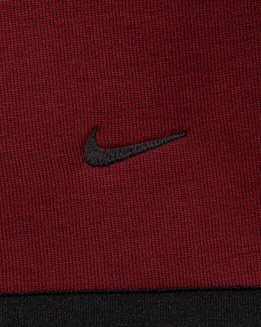 Chaqueta RCD Mallorca Sportswear Tech Fleece Windrunner Burgundy