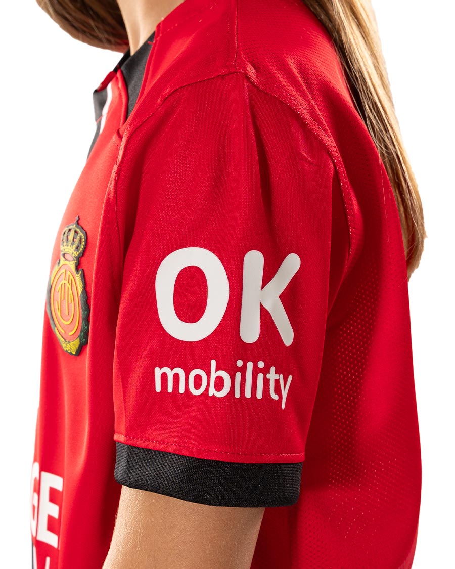 Trikot der ersten Mannschaft 2025-2026 – Jungen