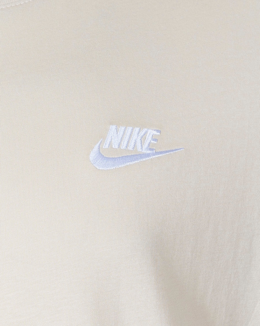 Camiseta Sportswear Club Khaki