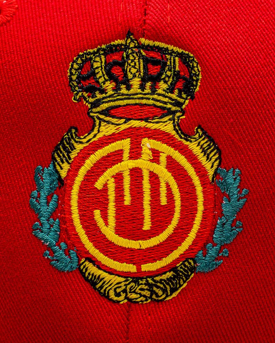 Gorra RCD Mallorca Escudo Roja