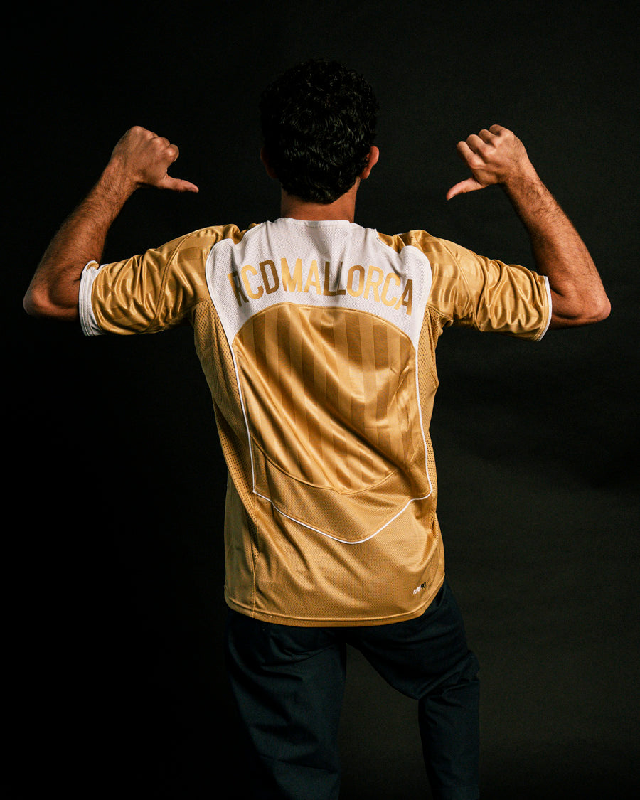 Camiseta Total 90 Gold