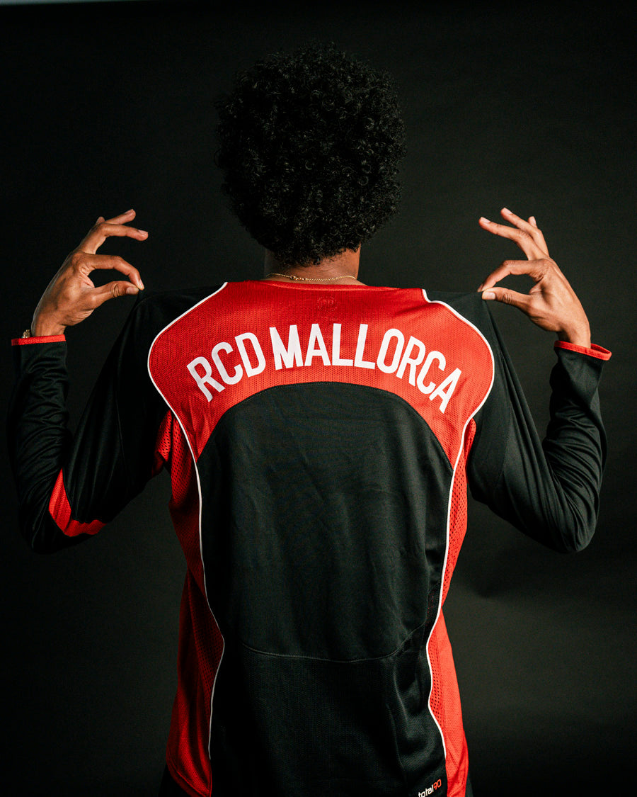 Camiseta Total 90 Manga Larga Black